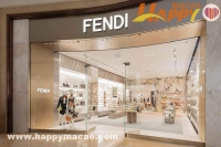 FENDI女裝及男裝專門店於四季名店開幕