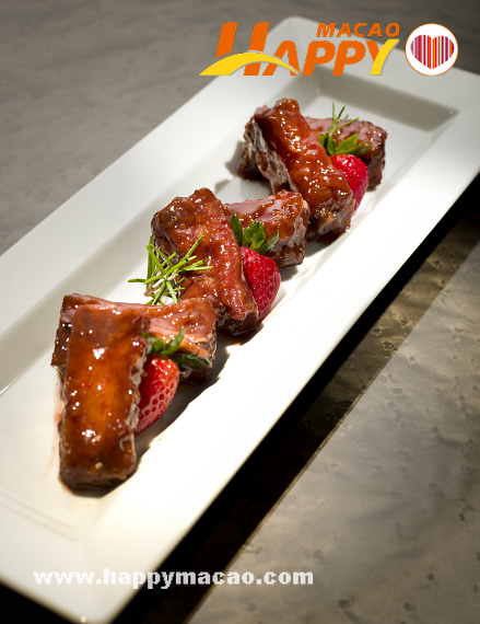 Man_Ho_Spare_Ribs_with_Strawberry_Sauce