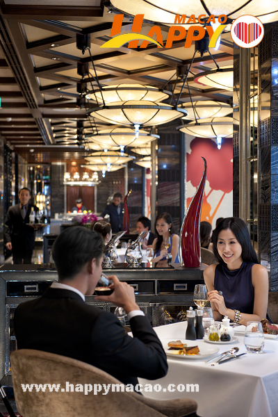 Photo-Mandarin_Oriental_Macau-Valentines_Day_Dinner_at_Vida_Rica_Restaurant