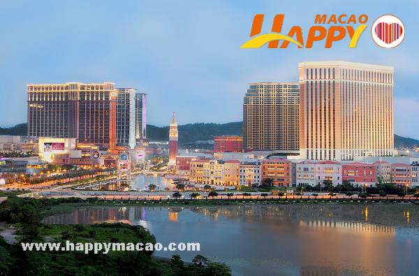 Exterior_Shots_of_The_Venetian_Macao_and_Sands_Cotai_Central_Photo_1MB