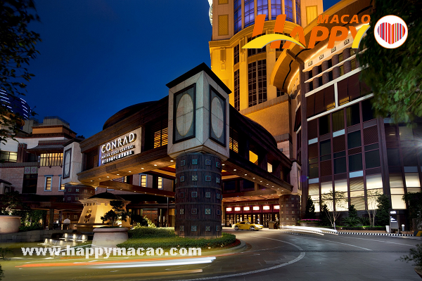 Conrad_Macao_Night_Exterior