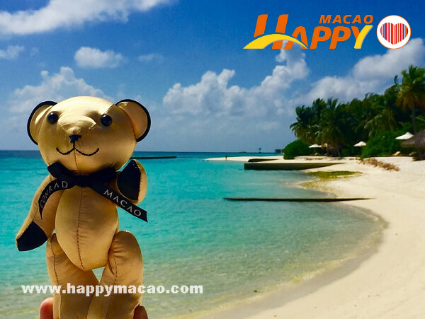 Conrad_Bear_visit_Maldives_3_1