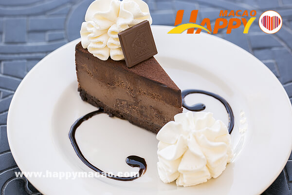 Godiva_Chocolate_Cheesecake_1