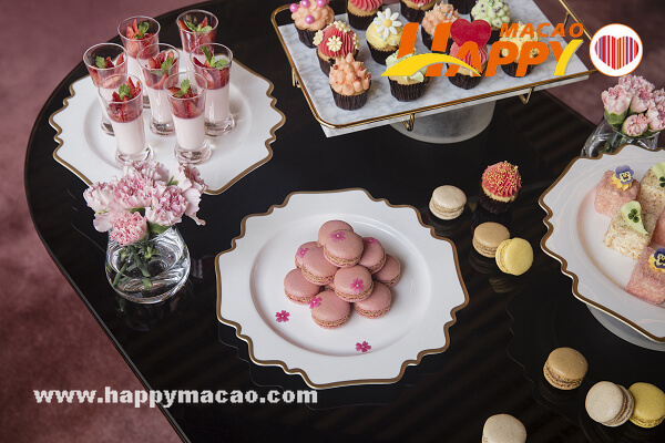 The_Tai_Pan_Mothers_Day_Brunch_-_Dessert_Station