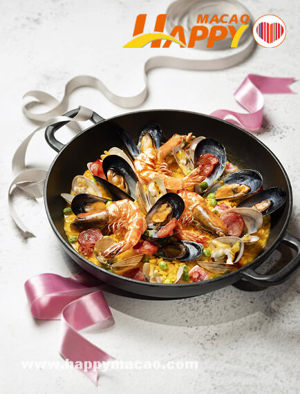 UK_-_Mothers_Day_2019_-_Spanish_Seafood_Paella_1
