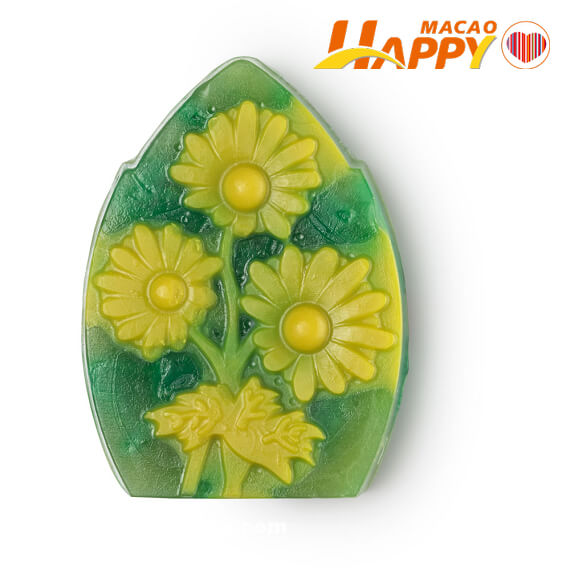 LUSH_Chamomile_Lawn_Soap