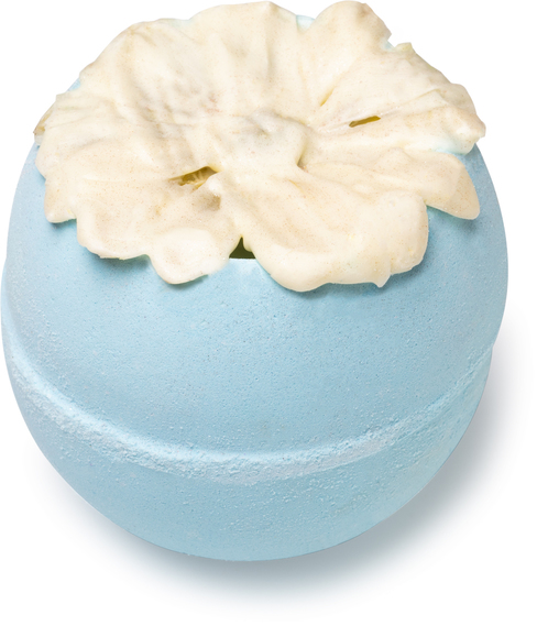 LUSH_Floating_Flower_Bath_Bomb_1