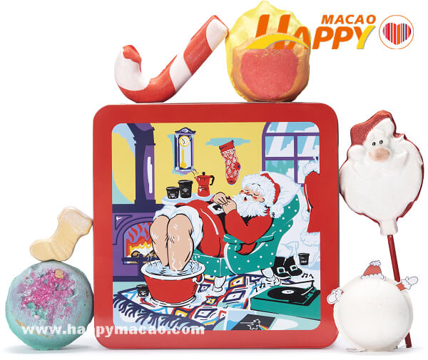 LUSH_Santas_Grotto_Gift_Set-min_1