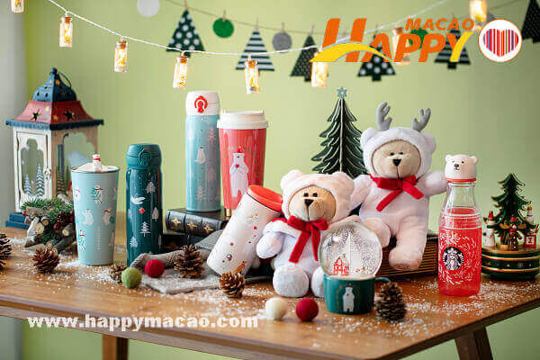 Starbucks_Christmas_Series_4_1_1_1