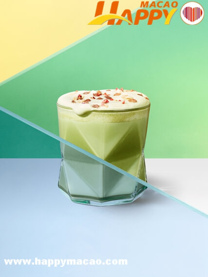 Starbucks_Hot_Oat_Matcha_Latte_1