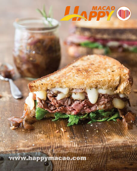 _Grilled_Beef_and_Ciabatta_Panini_Sandwich_1