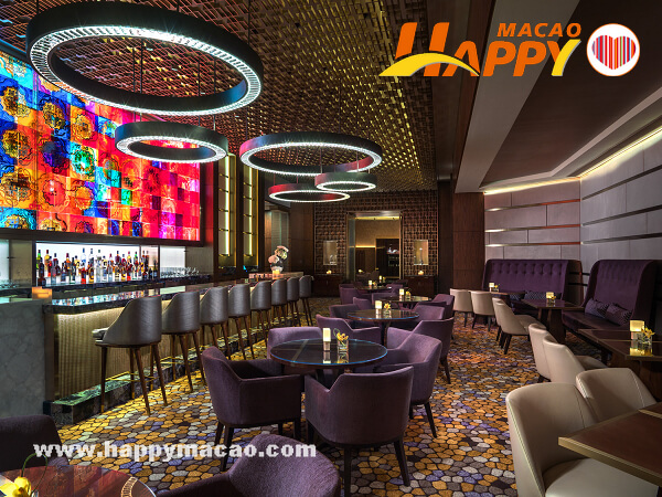 St_Regis_Macao_-_The_St_Regis_Bar_1