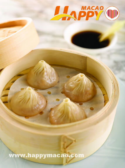 Steamed_Shanghai_Xiao_Long_Bao__1