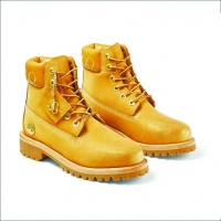 JIMMY CHOO ✕TIMBERLAND夢幻聯乘