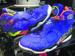 Air Jordan 8 DB鼓舞人心